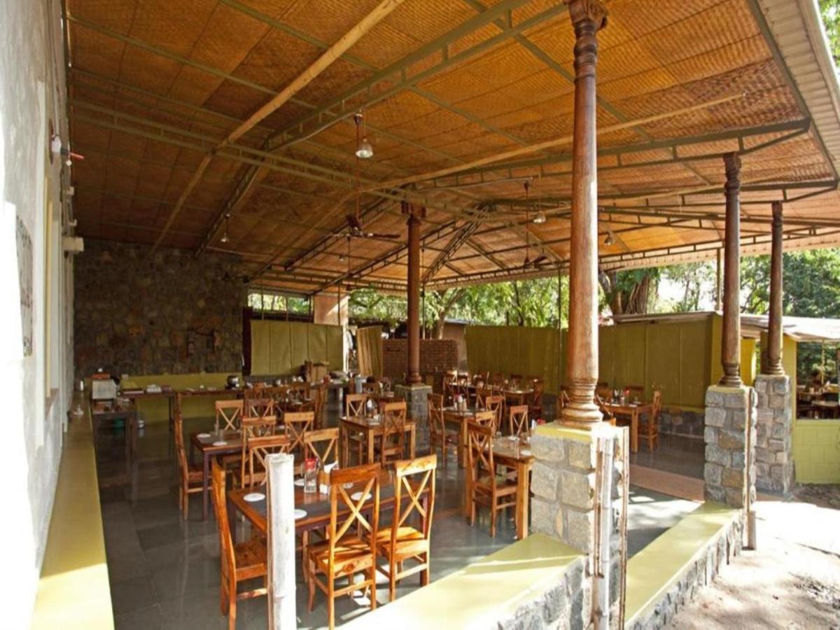 Hotel Jungle Hut Masinagudi Exterior foto